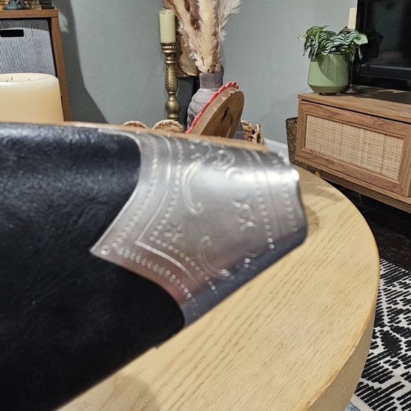 Black Western Metal Toe Ankle Boots Cowgirl Stacked Heel. Size 7 - Picture 15 of 16